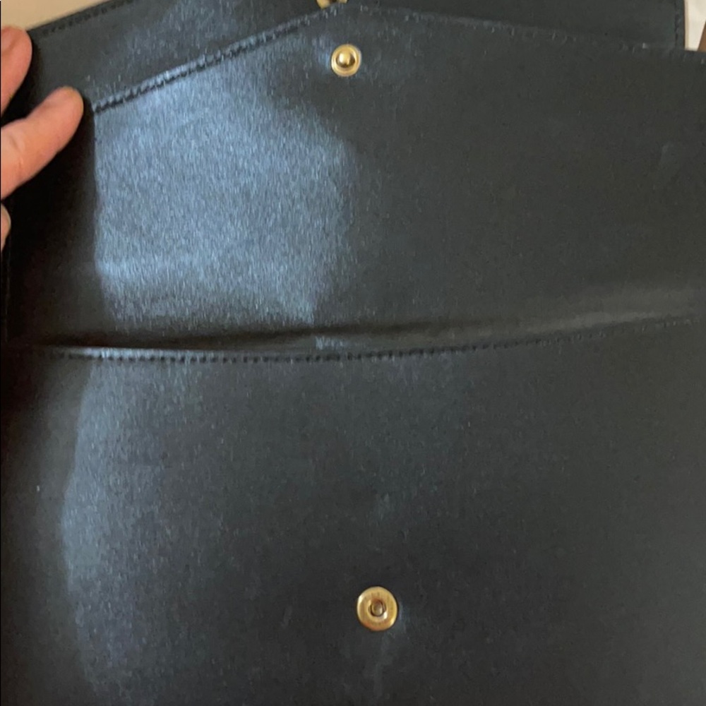 Handbag - Picture 8 of 10